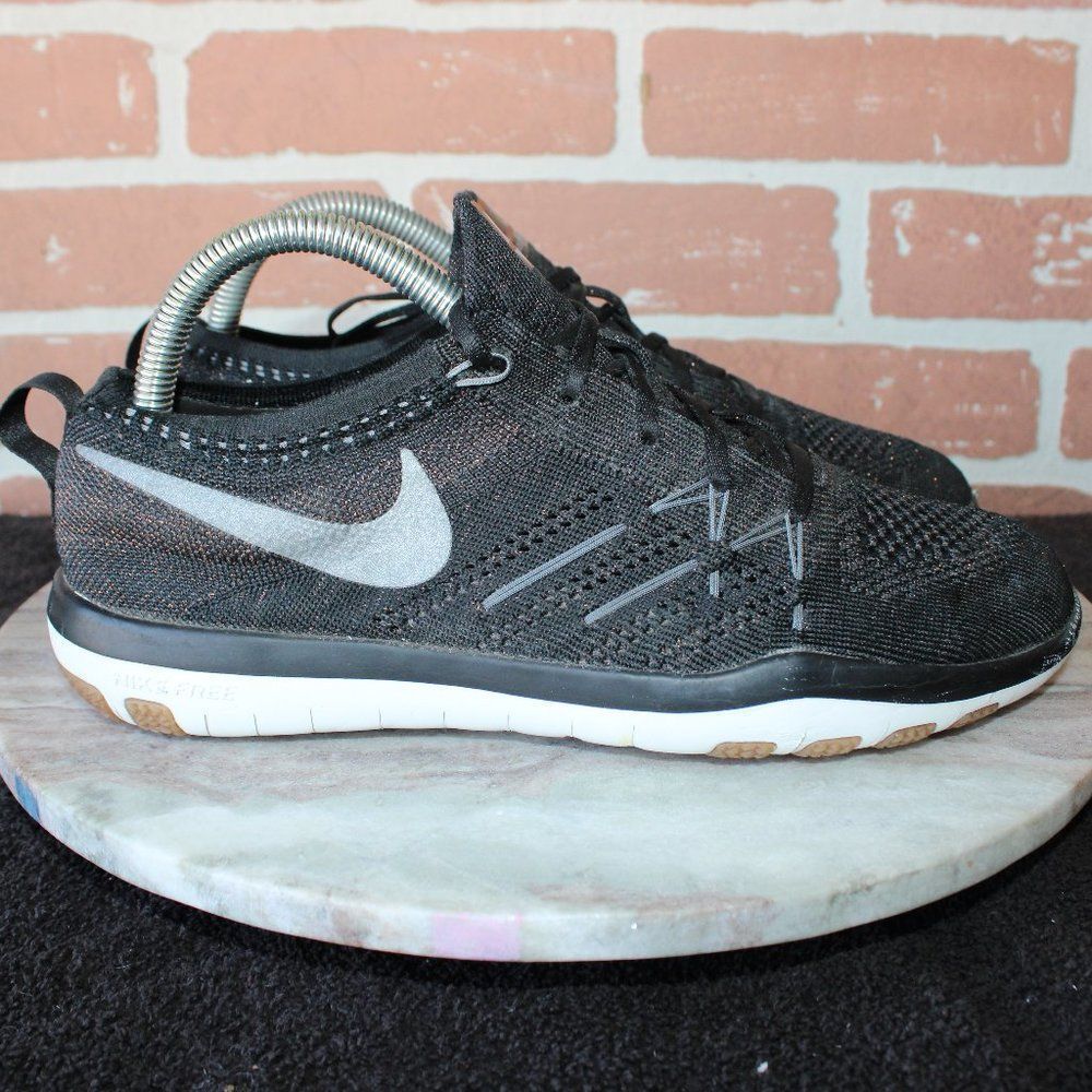 Nike Free TR Focus Flyknit Shoes Womens Size 7.5 Athletic Running Sneakers Black